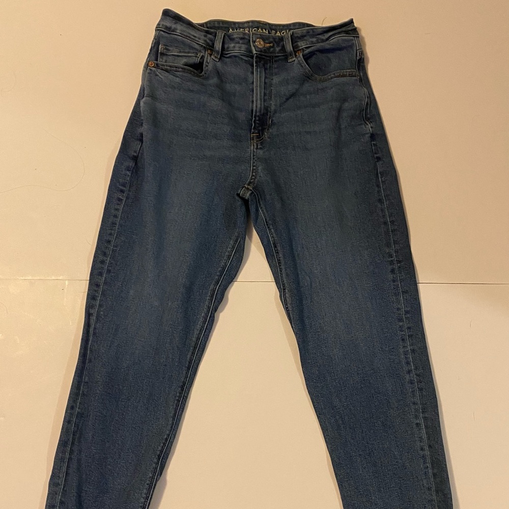 American Eagle Mom Jeans